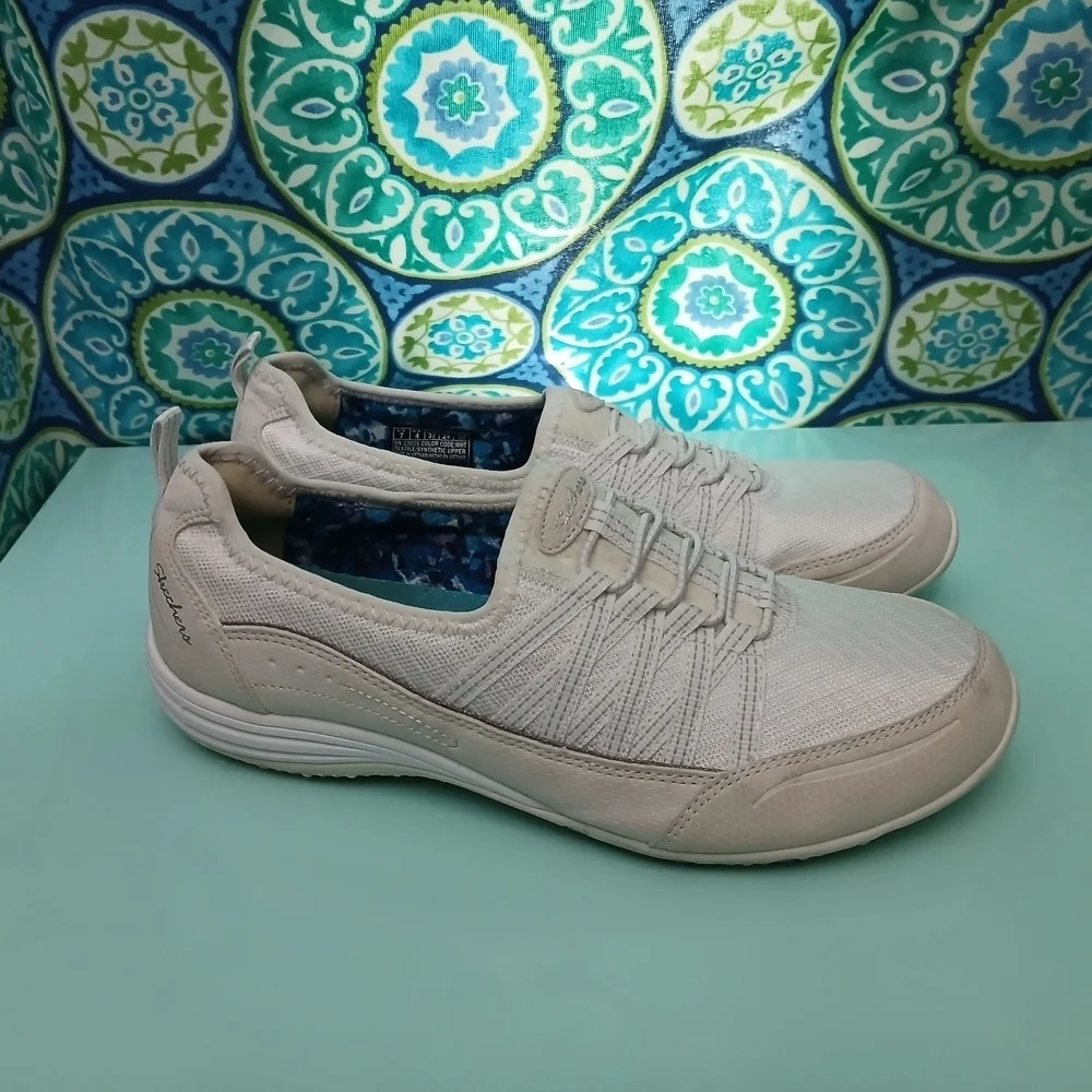 Skechers Women's White Casual Slip On Shoes